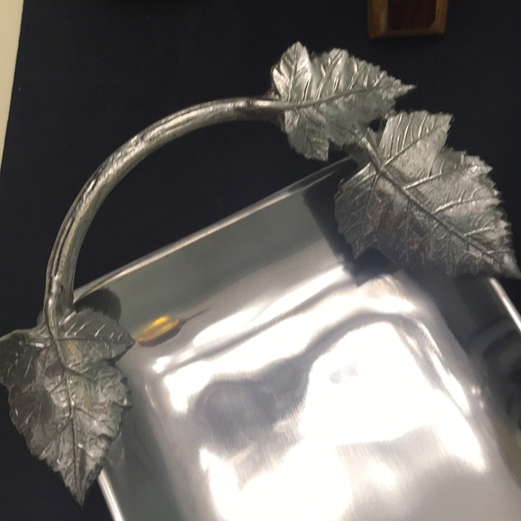 🌿New🍃Martha Stewart 14 inch leave🍃🌿Silver Tray🍃 - Picture 4 of 7